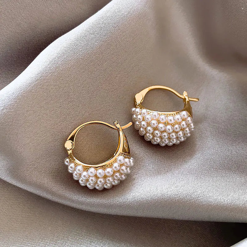 French Vintage Pearl Earrings with Chic Design 2023