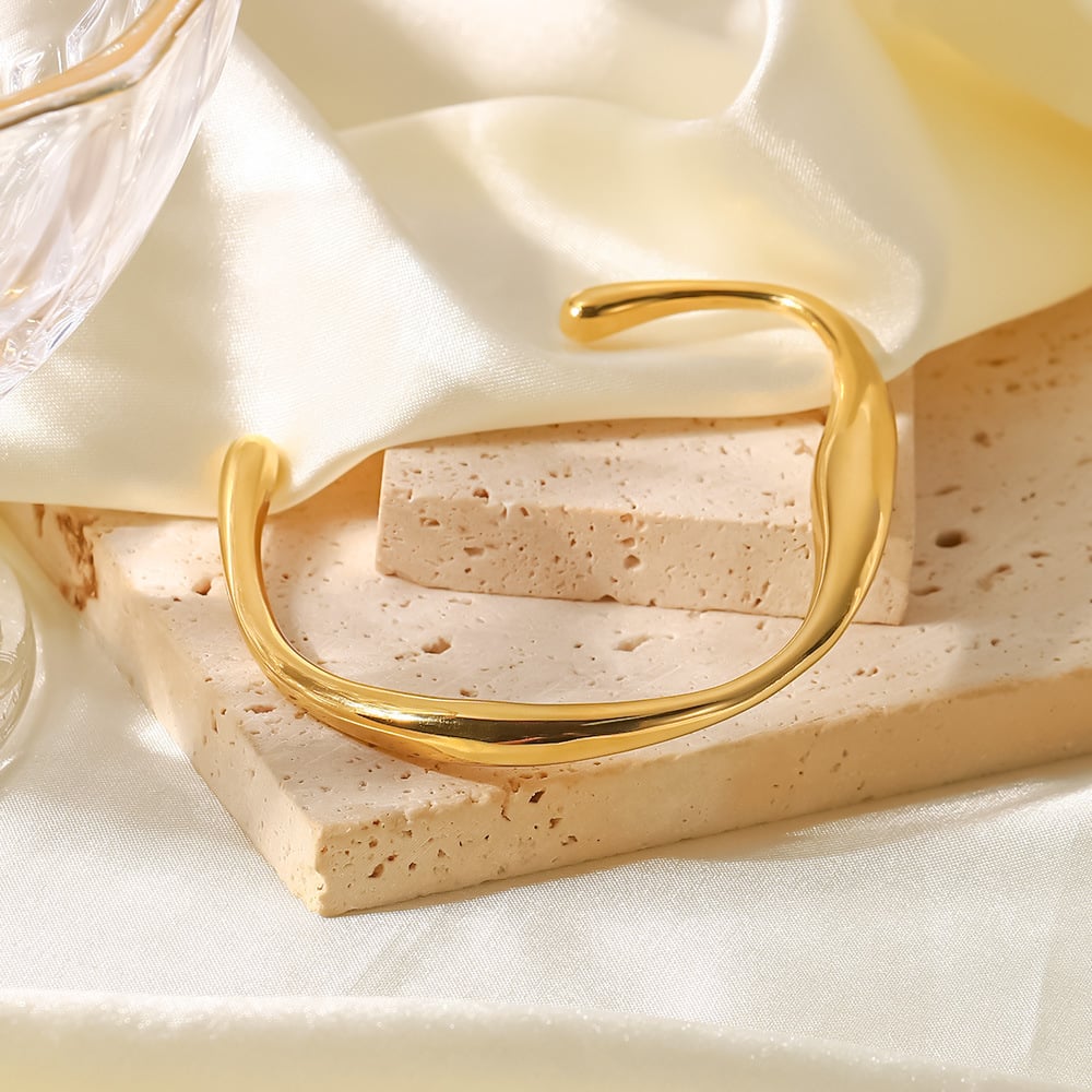 18K Gold Decorative Bracelet