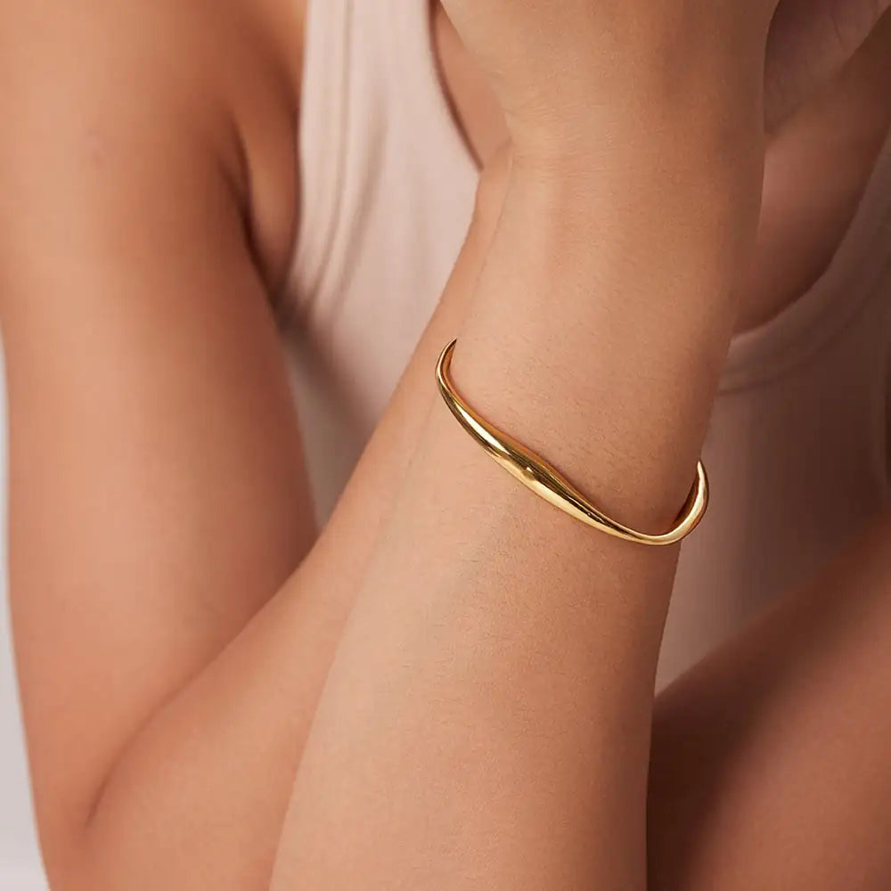 18K Gold Decorative Bracelet
